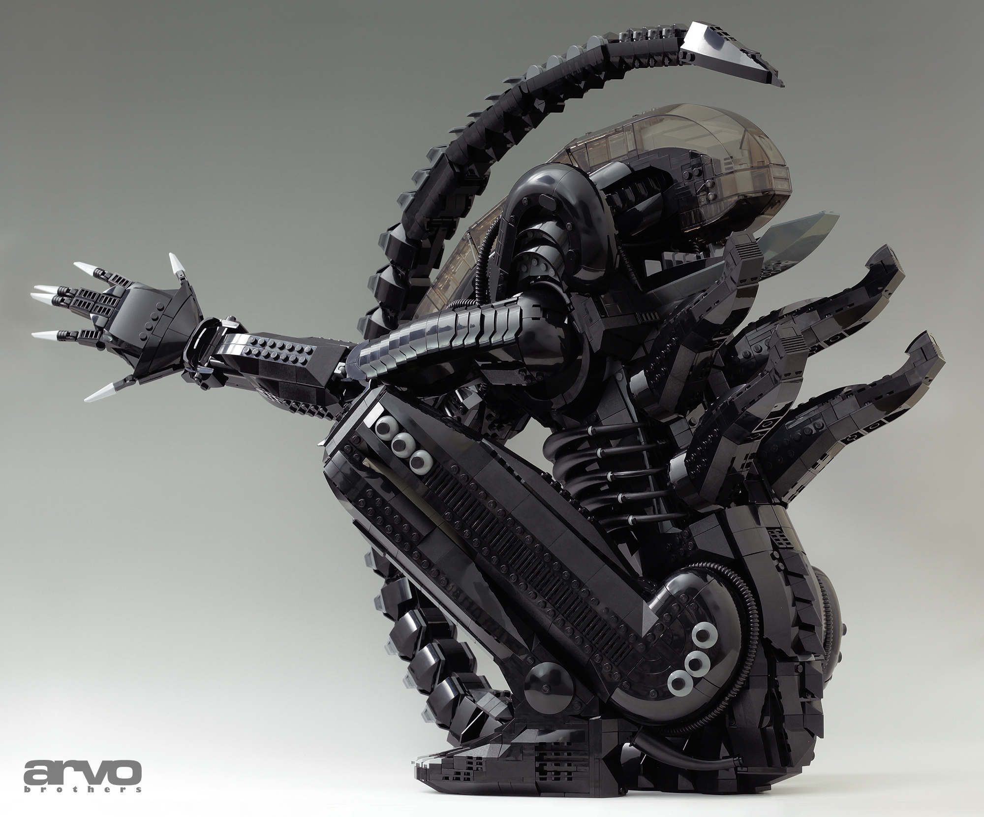 Alien MK2 – THE ARVO BROTHERS