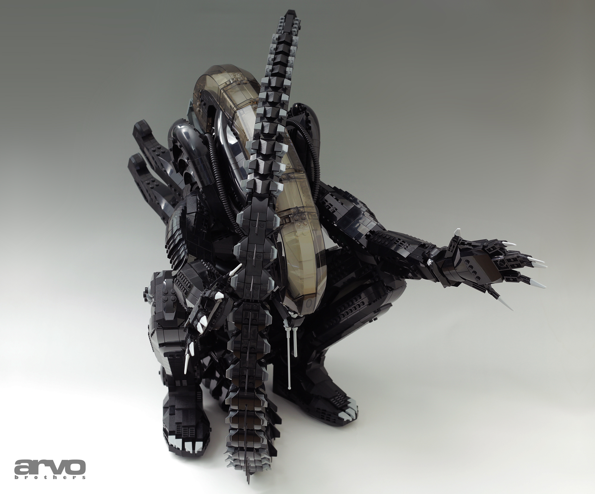 Alien MK2 – THE ARVO BROTHERS