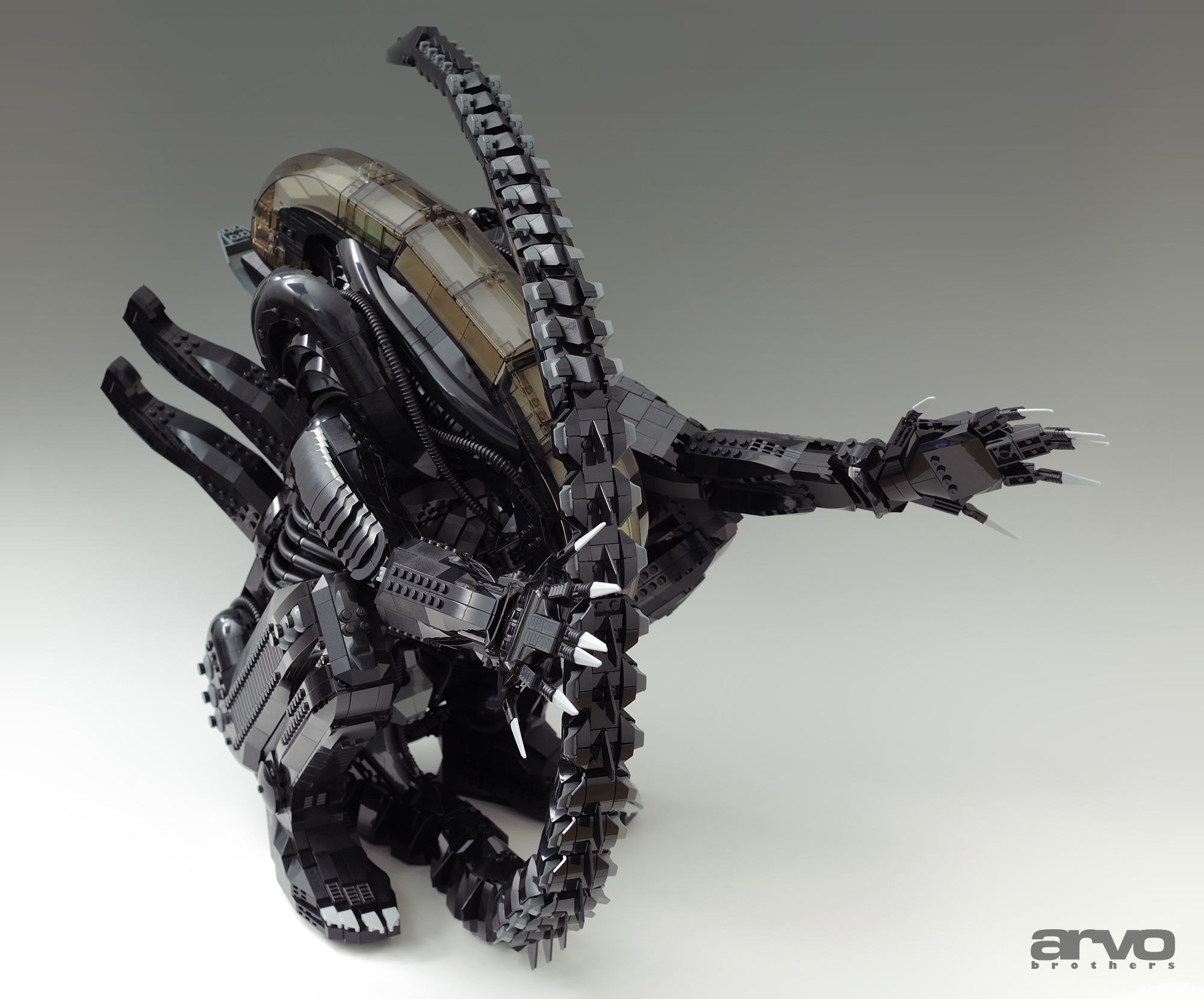 Alien MK2 – THE ARVO BROTHERS